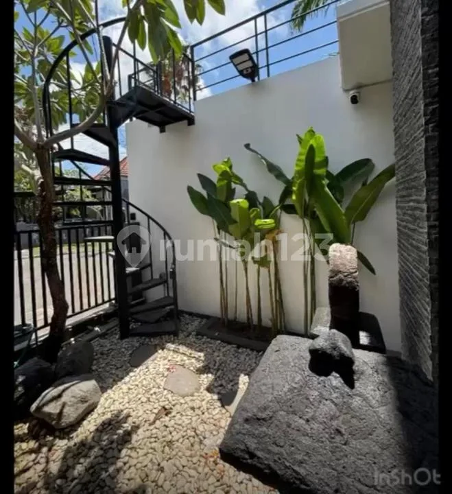 Villa 3 Bedroom Jimbaran - Private Complex, One Gate System - Image 4 of 4