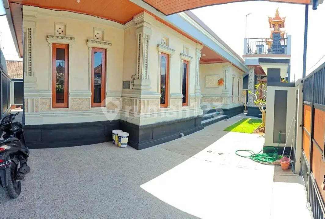 Rumah Bangunan Terawat Luas Lega Dekat ke Sanur Sesetan Renon dan Pintu Masuk Tol Berlokasi di Sidakarya - Image 1 of 4