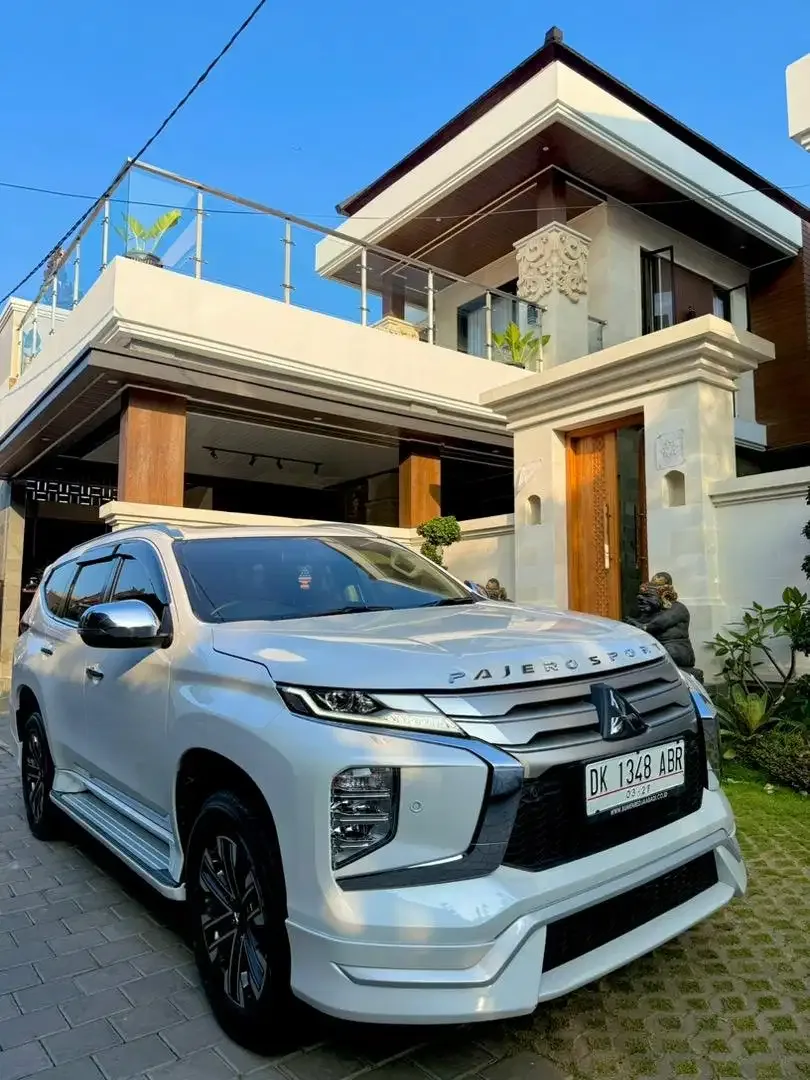 Mitsubishi All New Pajero Sport Dakar 2.4 Putih Super Like new - Image 9 of 10