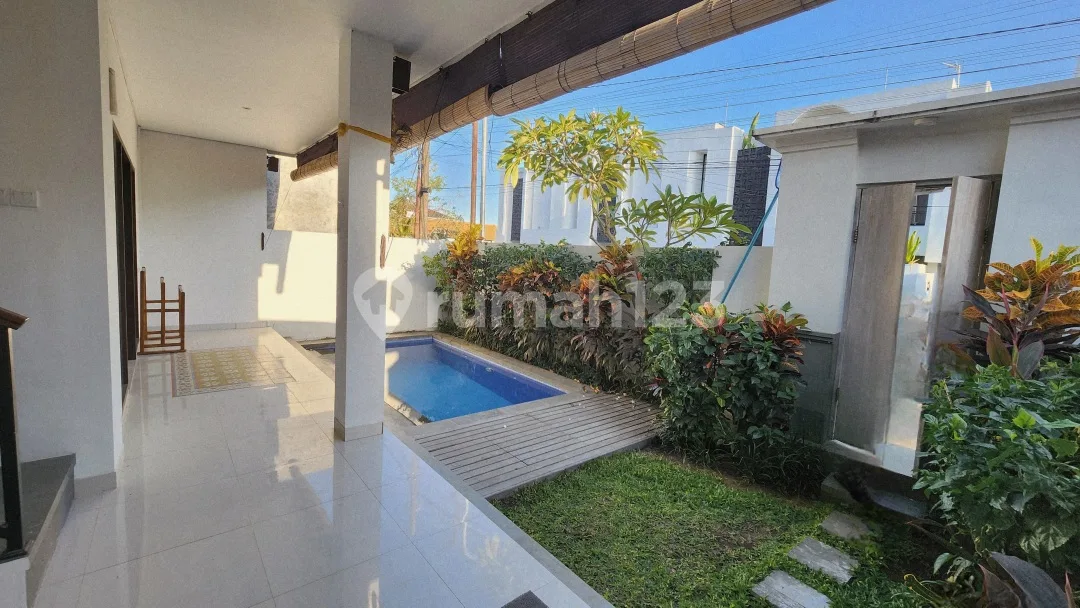 Villa Cantik 2 Kamar di Cemagihanya 2 Menit ke Pantai - Image 2 of 4