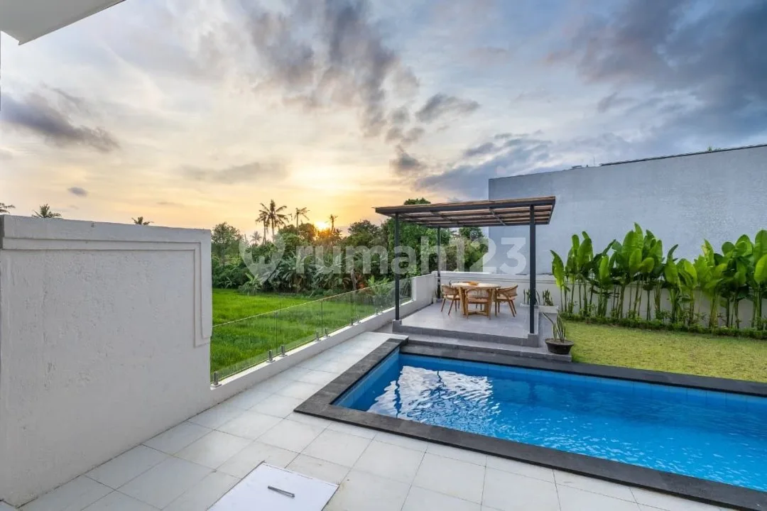 Modern Villa Tumbak Bayuh 3Bedrooms 303M2 Pererenan - Image 4 of 4