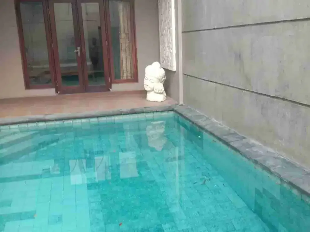 Villa Strategis Depan KFC Jimbaran - Image 1 of 10