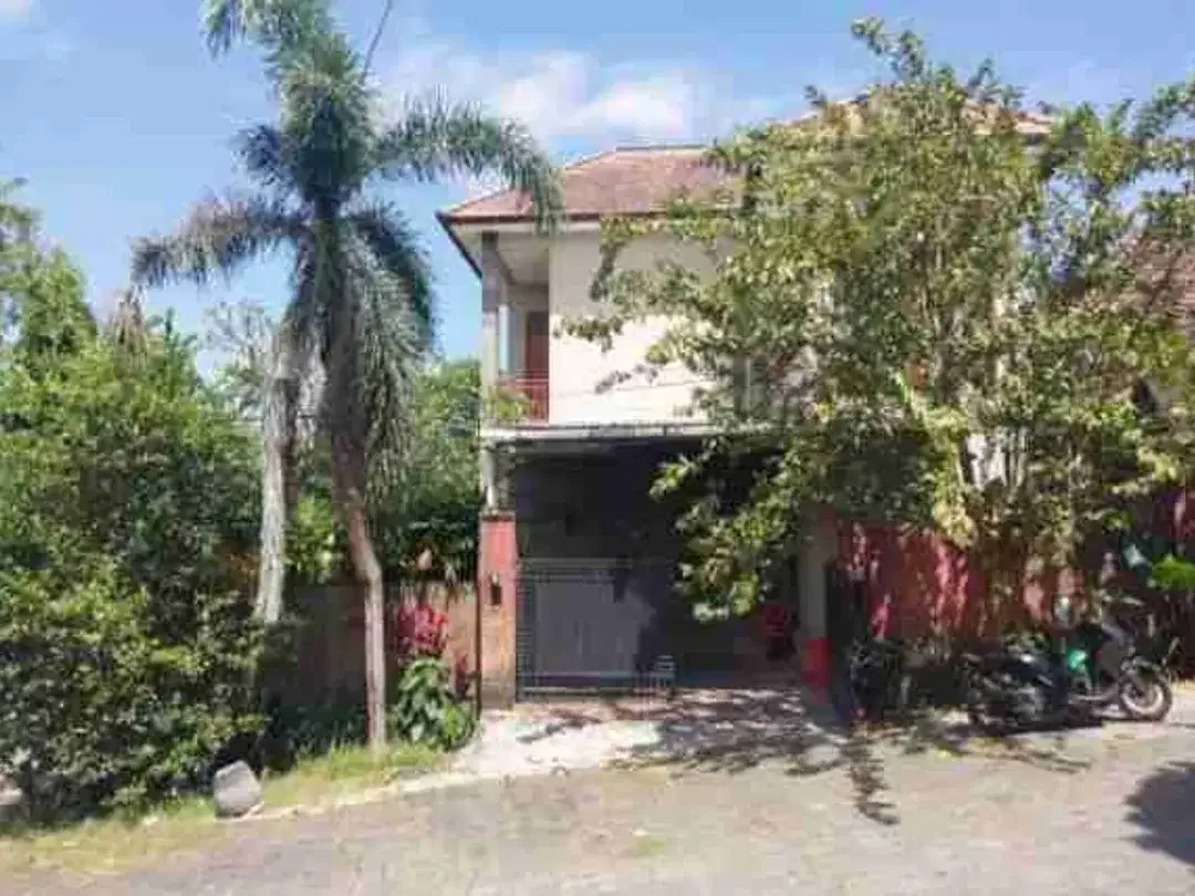 Rumah 2 Lantai Full Furnished Nyaman di Siulan Tohpati - Image 1 of 10