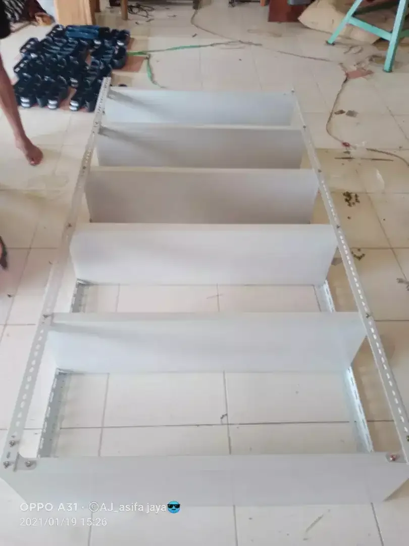 Rak besi siku lobang - Image 3 of 3