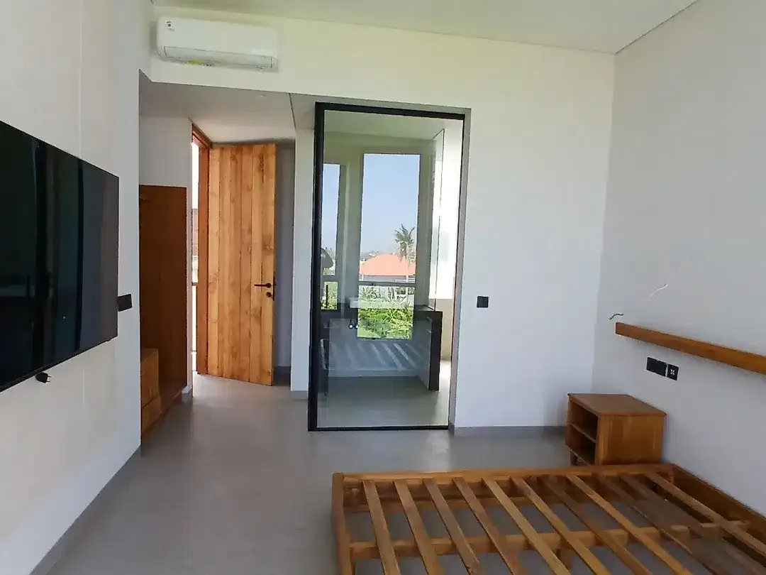 2Br Brand-New Modern Villa In Munggu With Gym Access, Seseh - Ready Soon - Image 7 of 10