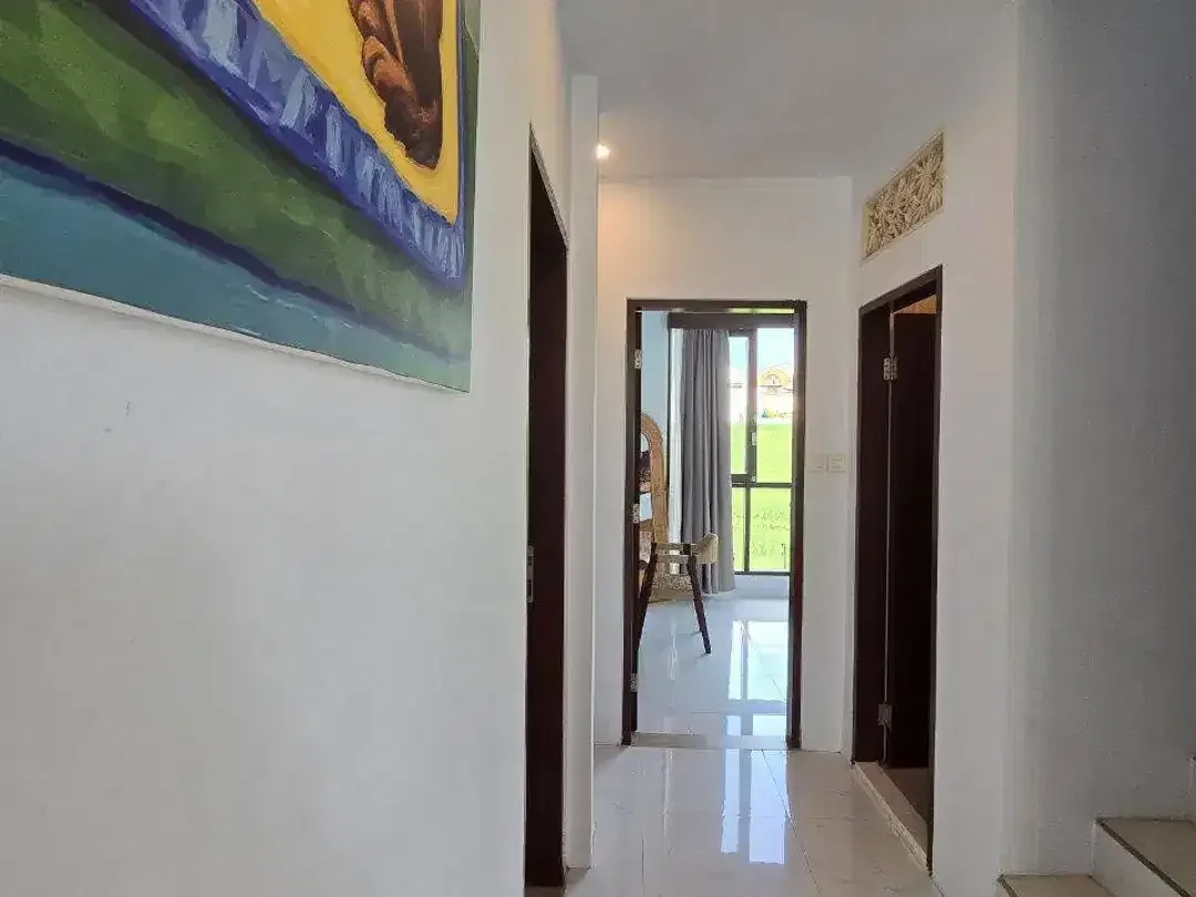 Dijual Villa Modern 3 Bedroom di Kayu Tulang Canggu dengan Pemandangan Sawah Terbuka - Image 2 of 10