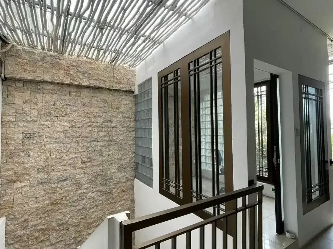 Retail space for sale in Kerobokan, Bali - Image 7 of 10
