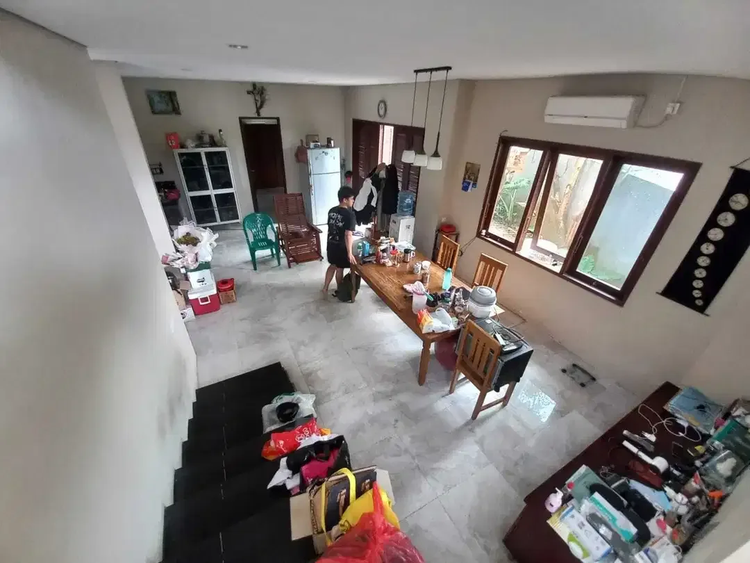 Rumah Mewah Posisi Hook di Gatot Subroto Barat - Image 4 of 10