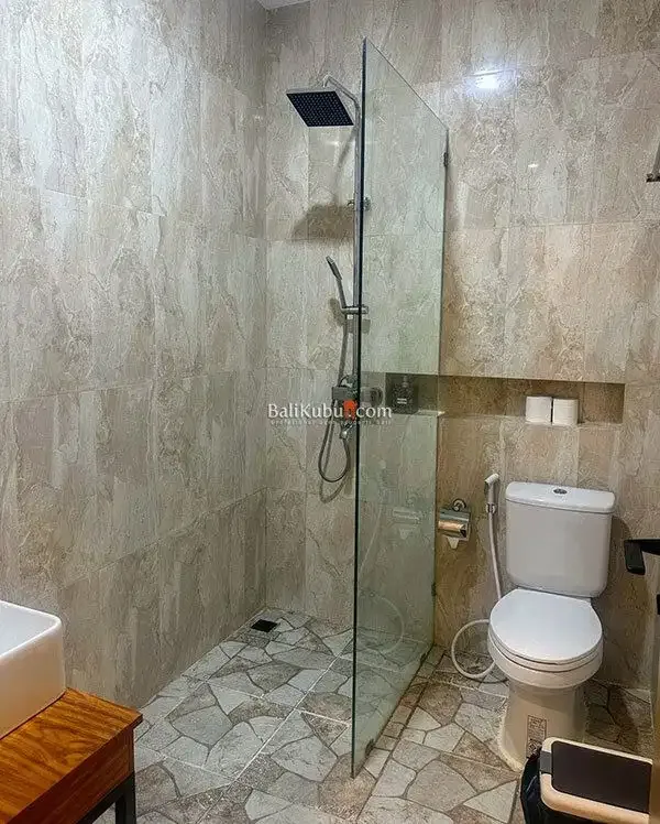 [AMR-086.HRT] For Yearly Rent Villa 2 Bedrooms in Ungasan Bali - Image 9 of 10