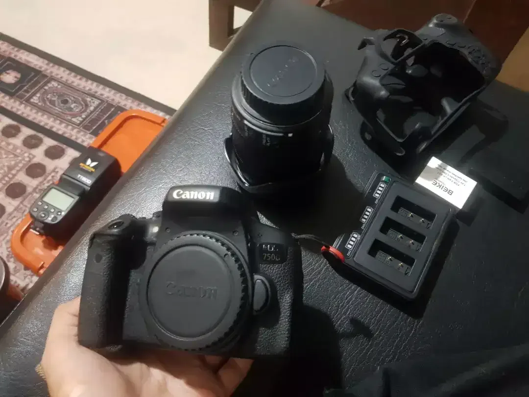 Kamera Canon 750D - Image 3 of 5