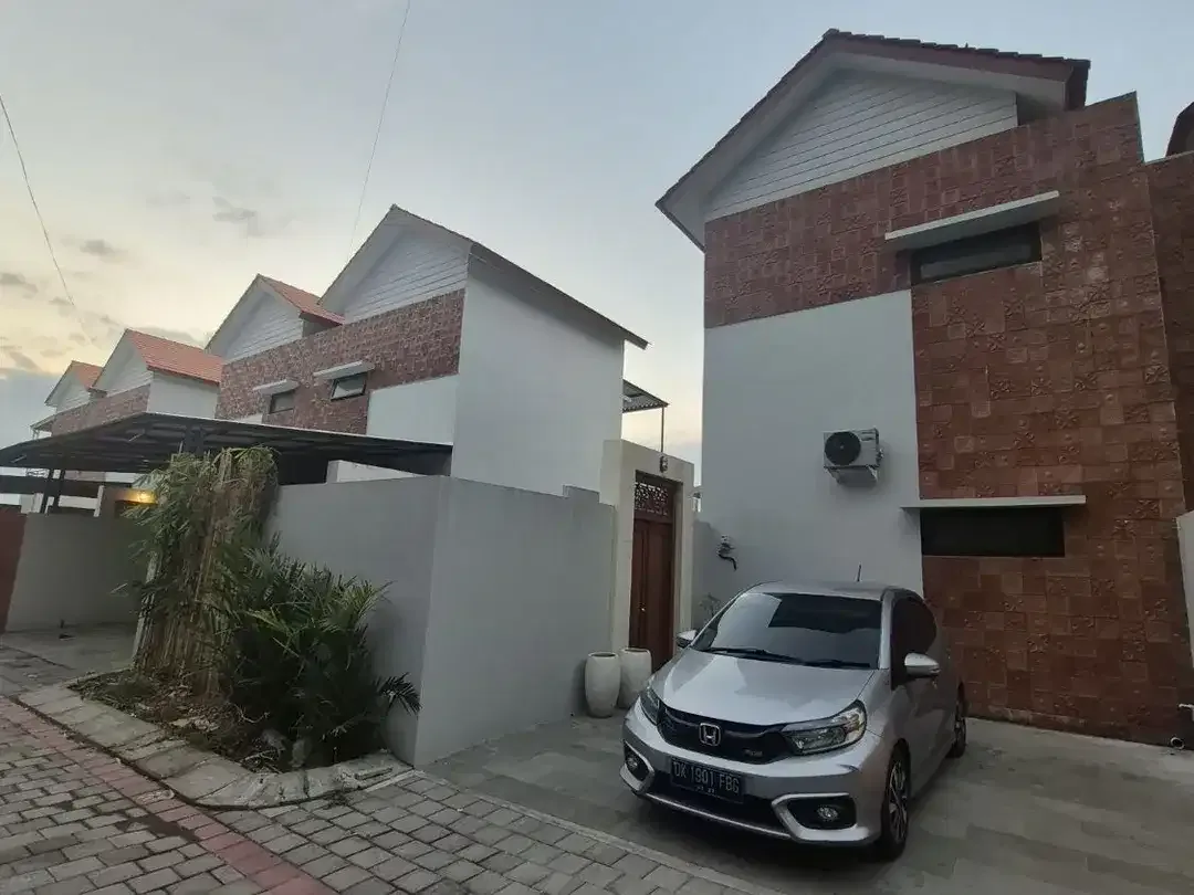 Villa Bangunan Baru Jimbaran Bawah Dekat Kampus Udayana - Image 1 of 10