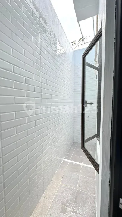 Rumah Semi Furnished Siap Huni di Nusa Dua - Image 2 of 4