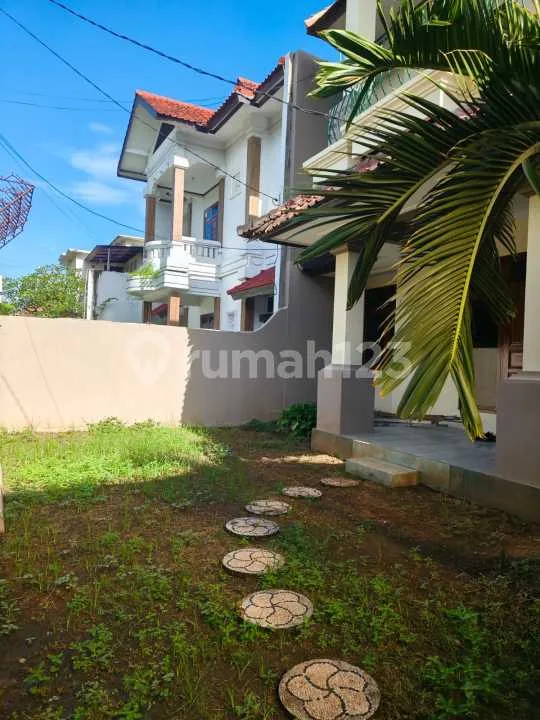 For Sale Rumah Minimalis 2Lt Sangat Startegis Kawasan Renon - Image 2 of 4