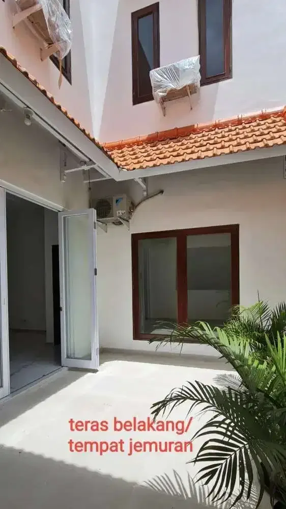 Jual rumah MEWAH di Taman griya Jimbaran Bali.6kt,5km,Luas tanah 226m2 - Image 9 of 10