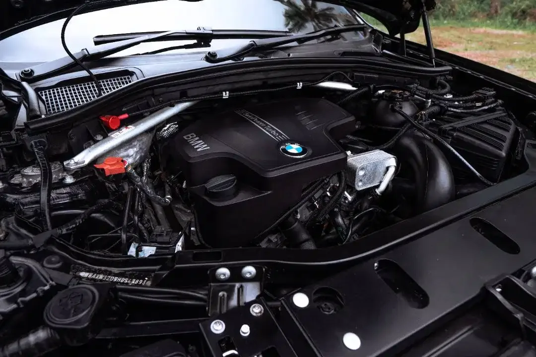 BMW X4  xDrive28i M Sport Bensin-AT - Image 5 of 5