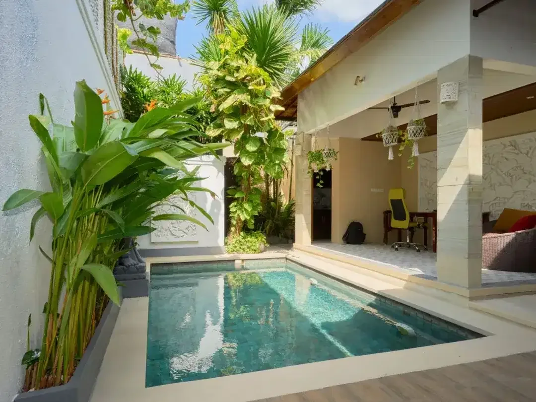 3 Unit Villa Area Kerobokan (BACA DESKRIPSI) - Image 1 of 10
