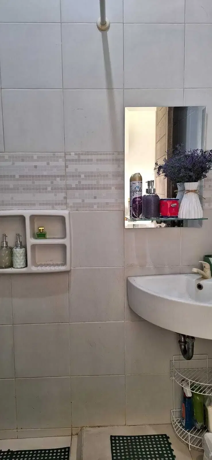 1 BEDROOM APARTMENT FOR RENT IN JL TAMAN SARI KROBOKAN BALI - Image 7 of 10