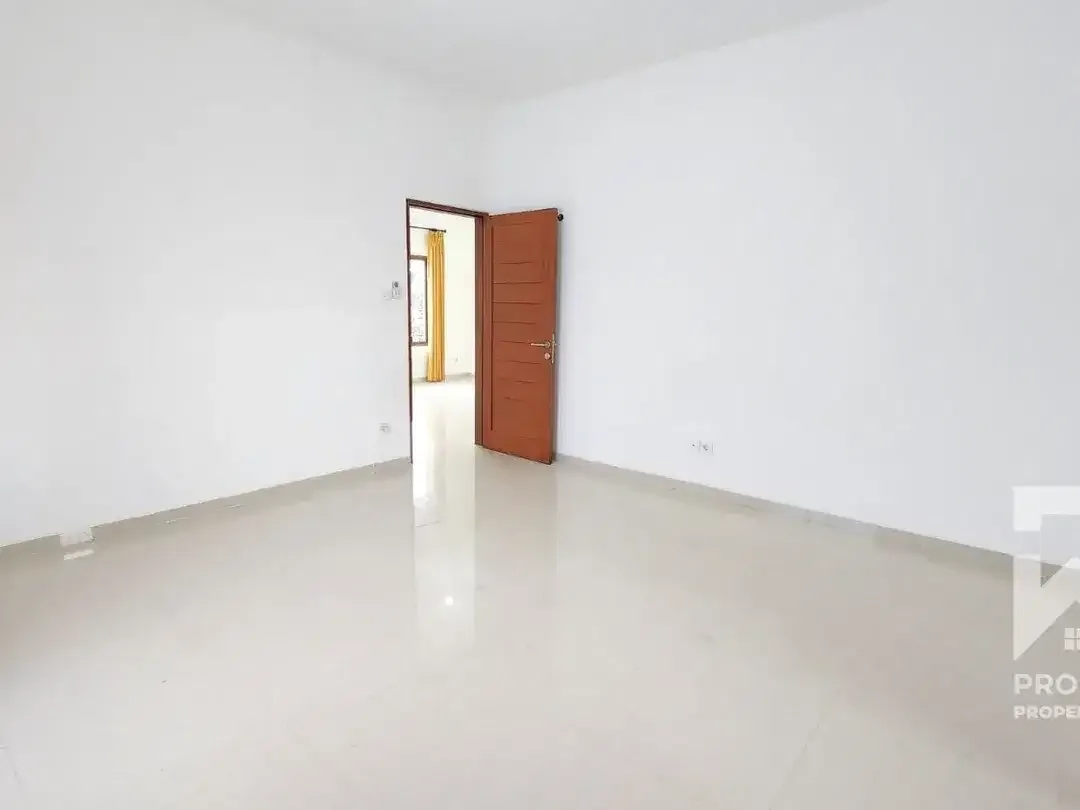 3 Bedroom House in Denpasar Bali for Rent Yearly Long Term - Image 4 of 10