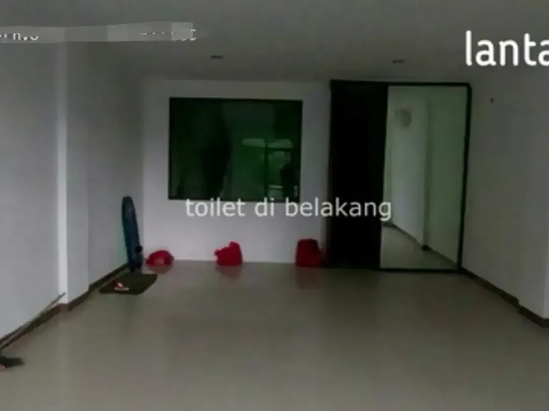 Ruko Murah di omplek istana kuta galleria di jalan utama - Image 4 of 10