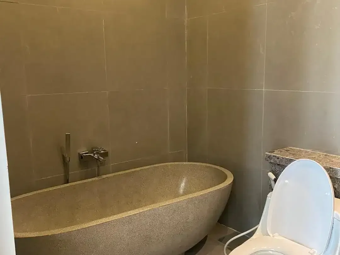FOR RENT VILLA BARU  PRIVAT POOL JALAN KAKI KE PANTAI LOKASI SANUR - Image 2 of 8