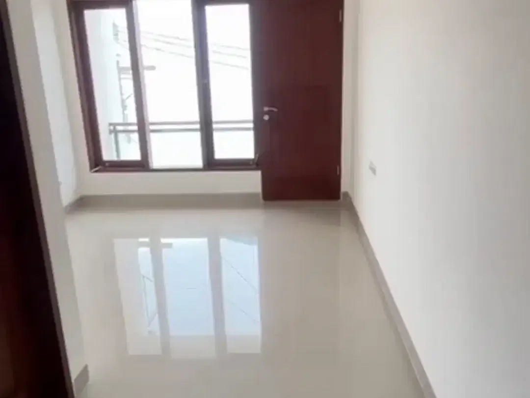Rumah Modern Dijual di Cluster Premium Taman Jimbaran Residence - Image 2 of 5