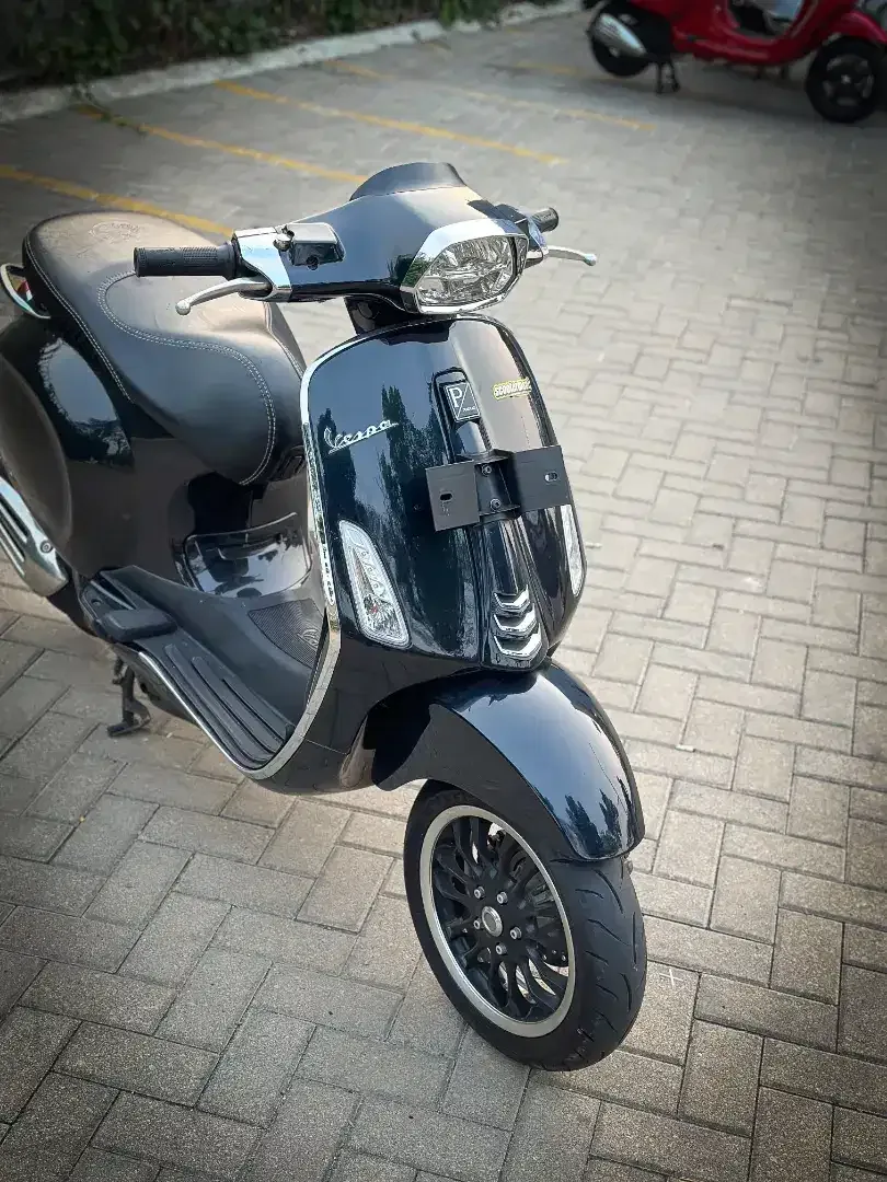 VESPA SPRINT 150 IGET ABS 2022 HITAM - TERMURAH - Image 8 of 10