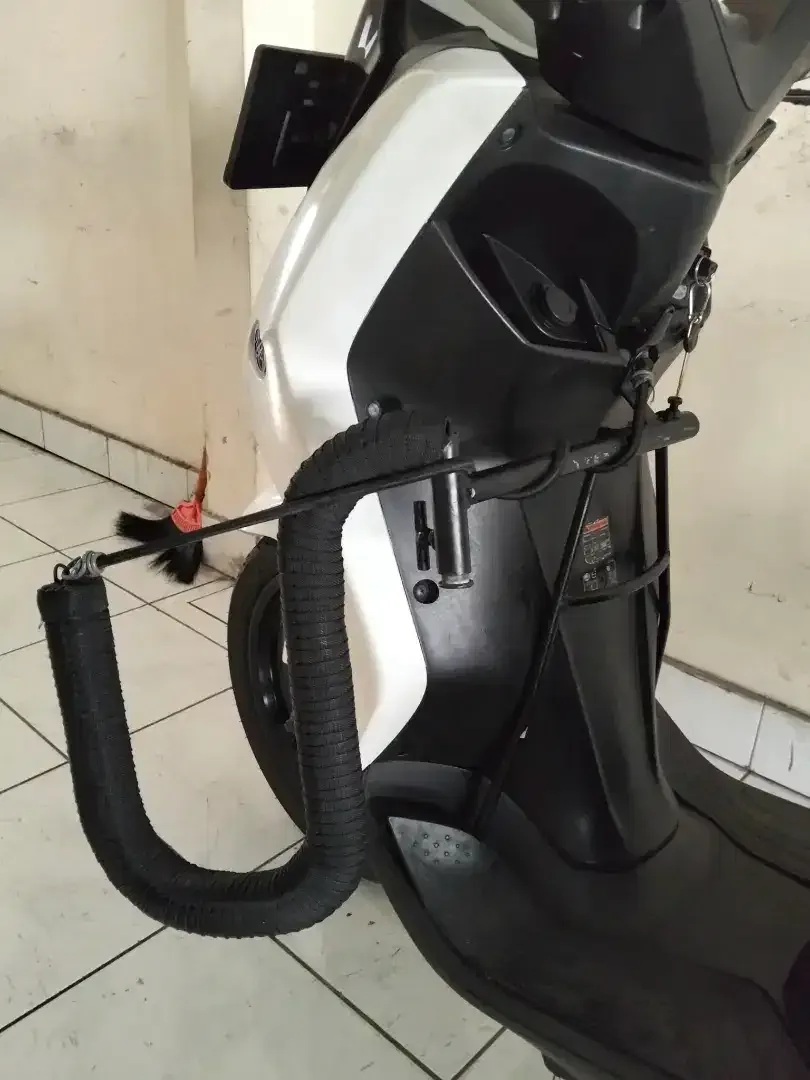 YAMAHA LEXI 125 TAHUN 2019 PAJAK HIDUP SURAT LENGKAP - Image 5 of 6