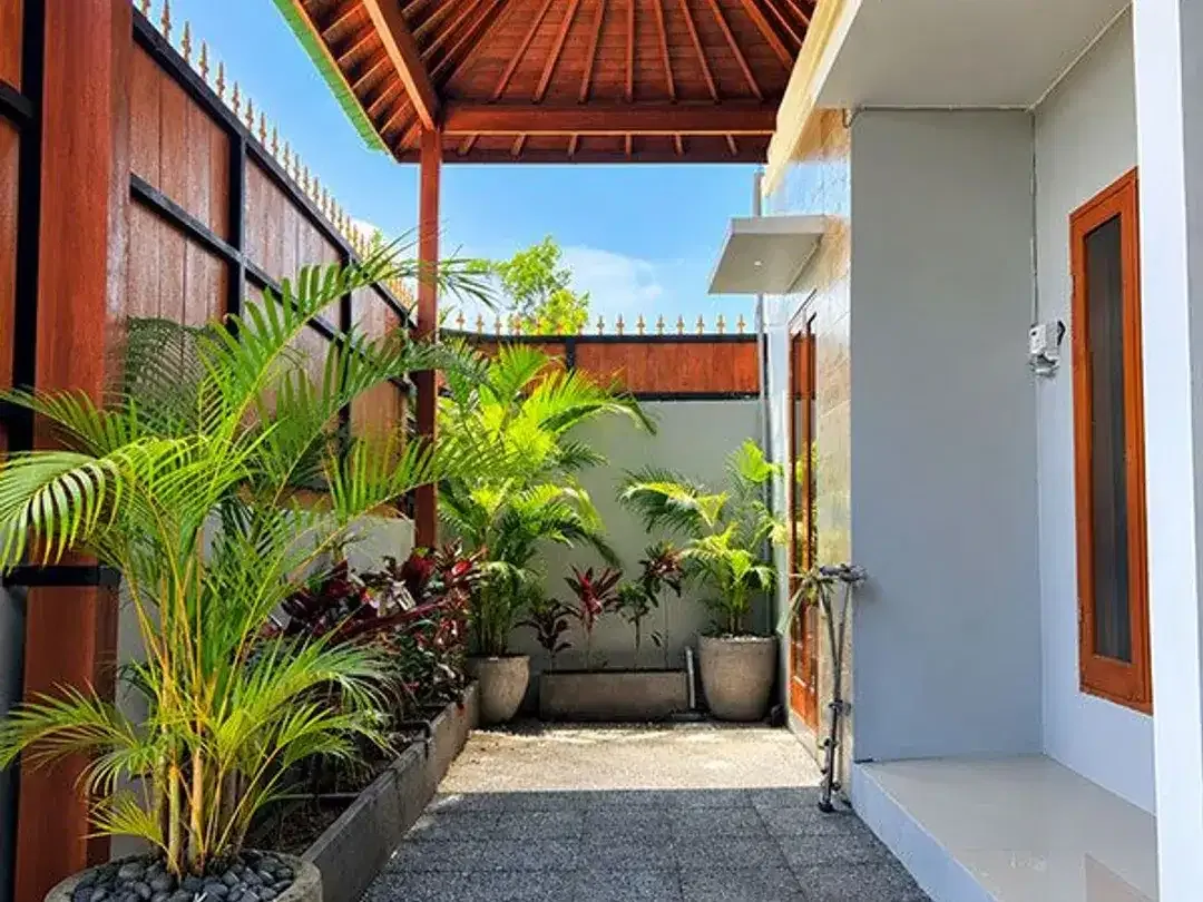 [Amr-110.Bnd] Disewakan Tahunan Rumah Baru di Penatih – Denpasar Timur - Image 1 of 9