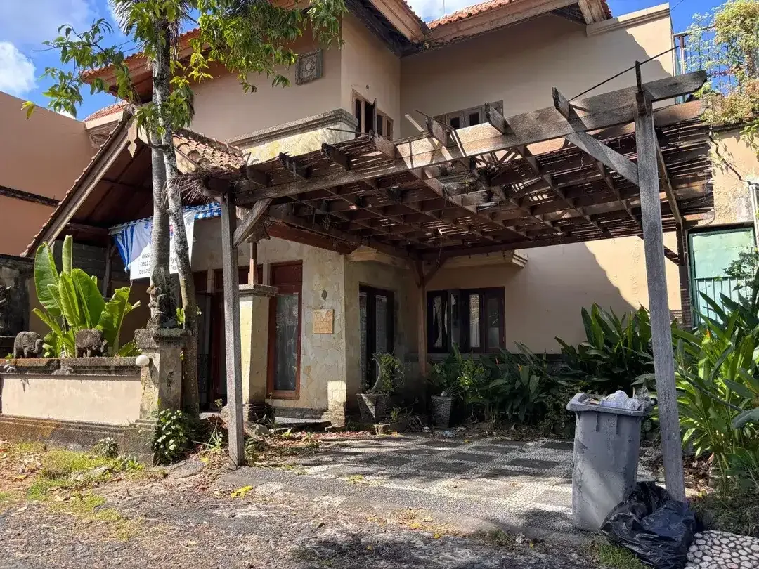 DIJUAL TANAH & BANGUNAN SELUAS 300 M² DI BATU BELIG, BADUNG - Image 5 of 5