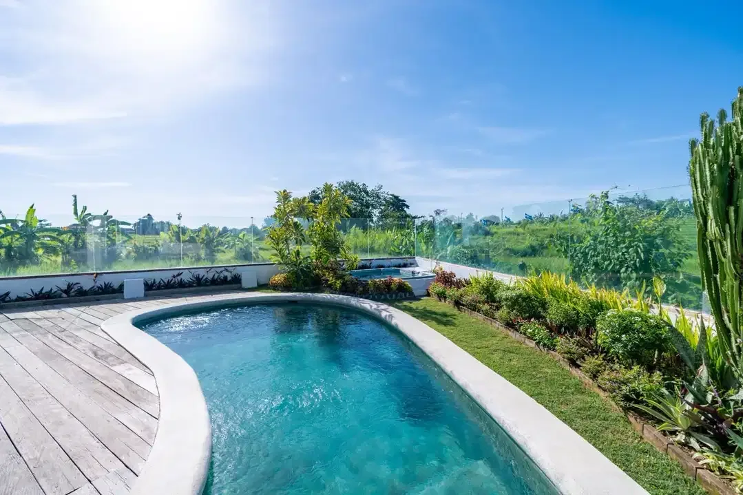 Premium Villa at Brawa with Beautiful Rice Paddy View - Image 3 of 10