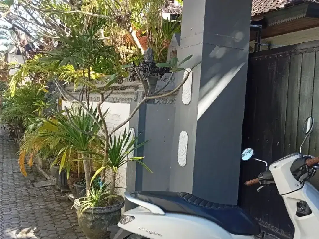 DIJUAL VILLA WITH POOL NON FURNISHED SANUR AREA - Image 10 of 10