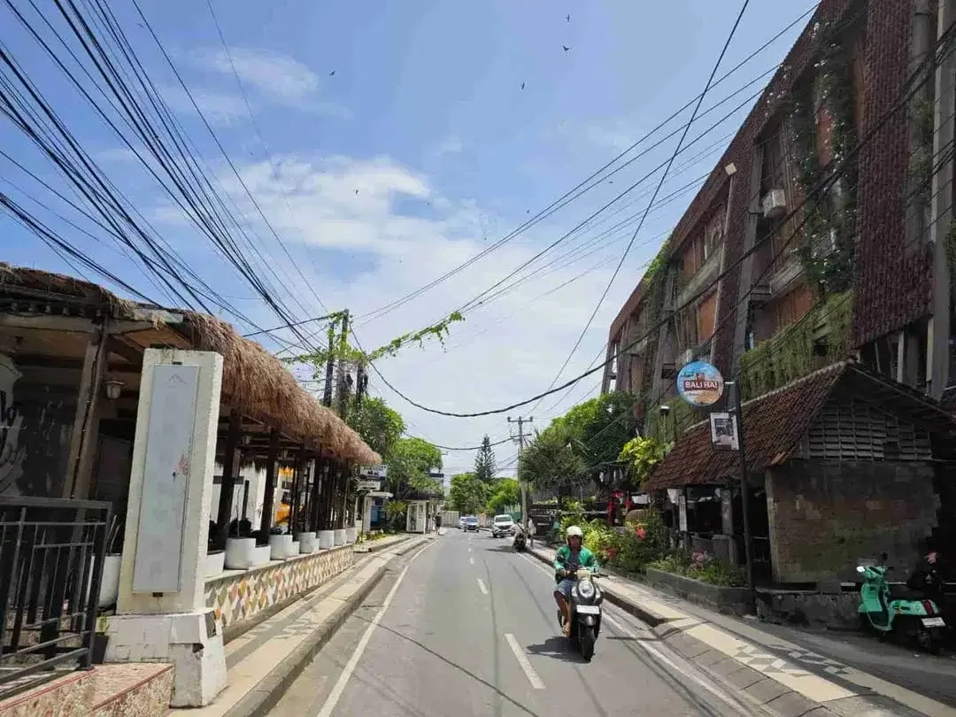 Tanah TERMURAH Jl Drupadi Pantai Seminyak - Image 6 of 9