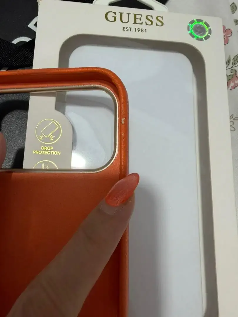 Dijual Casing HP Iphone 17 Pro Max Guess Original - Image 5 of 10