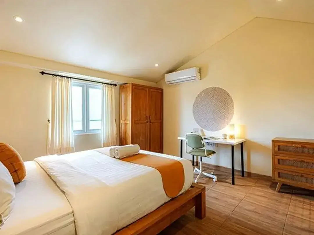 AMR-136.AND  For Monthly Rent Modern Cozy Loft In Seminyak – Stylish 1BR Apartment with Fast WiFi & Full Facilities! - Image 10 of 10
