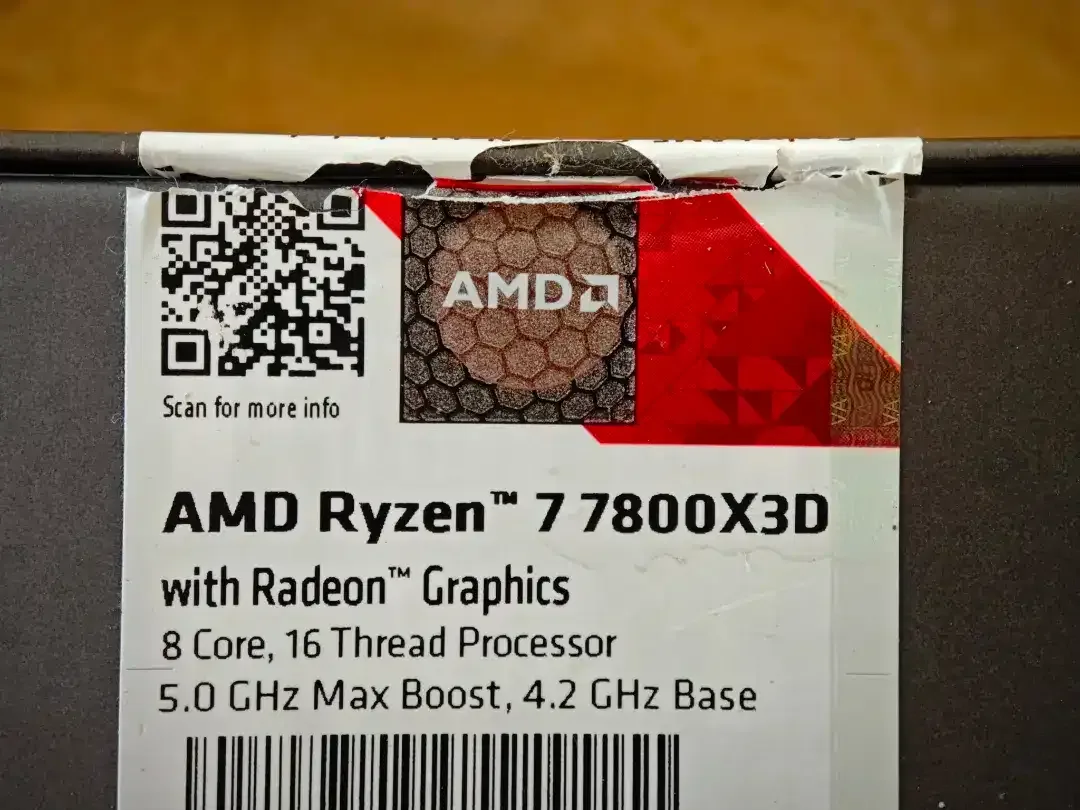 AMD Ryzen 7 7800X3D - Image 4 of 4