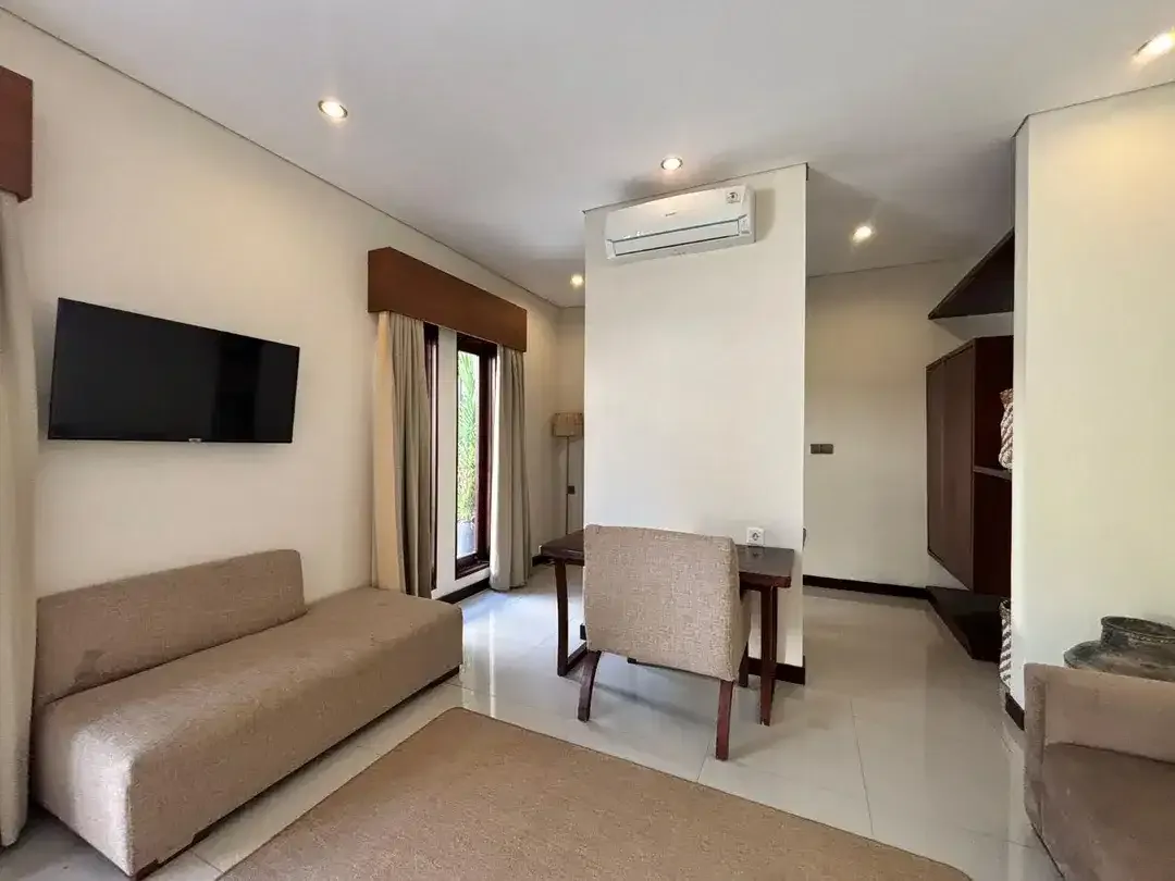 2BR VILLA IN A GATED CLUSTER BUMBAK UMALAS - Image 2 of 10