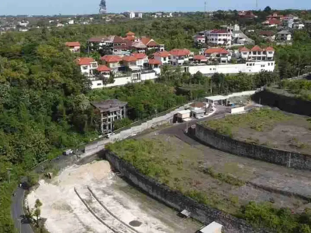 Tanah Tebing View Abadi di Pantai Balangan Jimbaran - Image 10 of 10