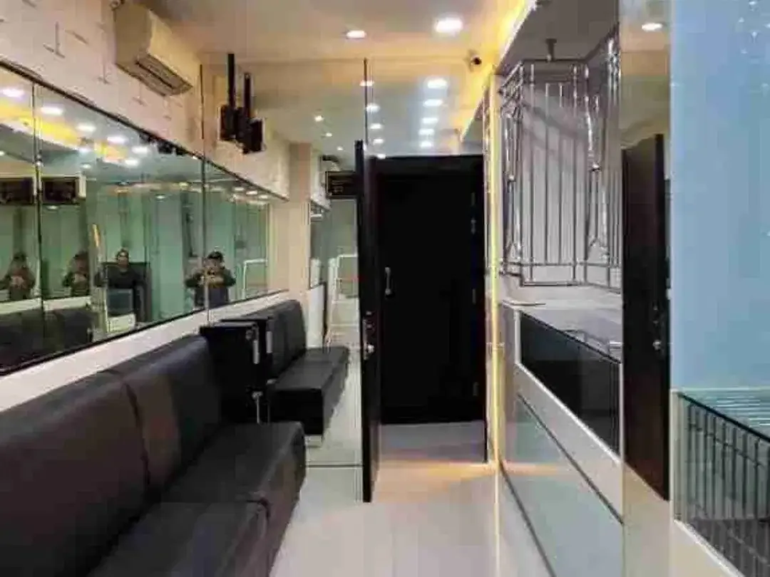 jual BU 2 unit ruko lebar depan 8m , 5,5 M di jln utama Imam bonjol Denpasar ( ex toko emas ) - Image 4 of 10