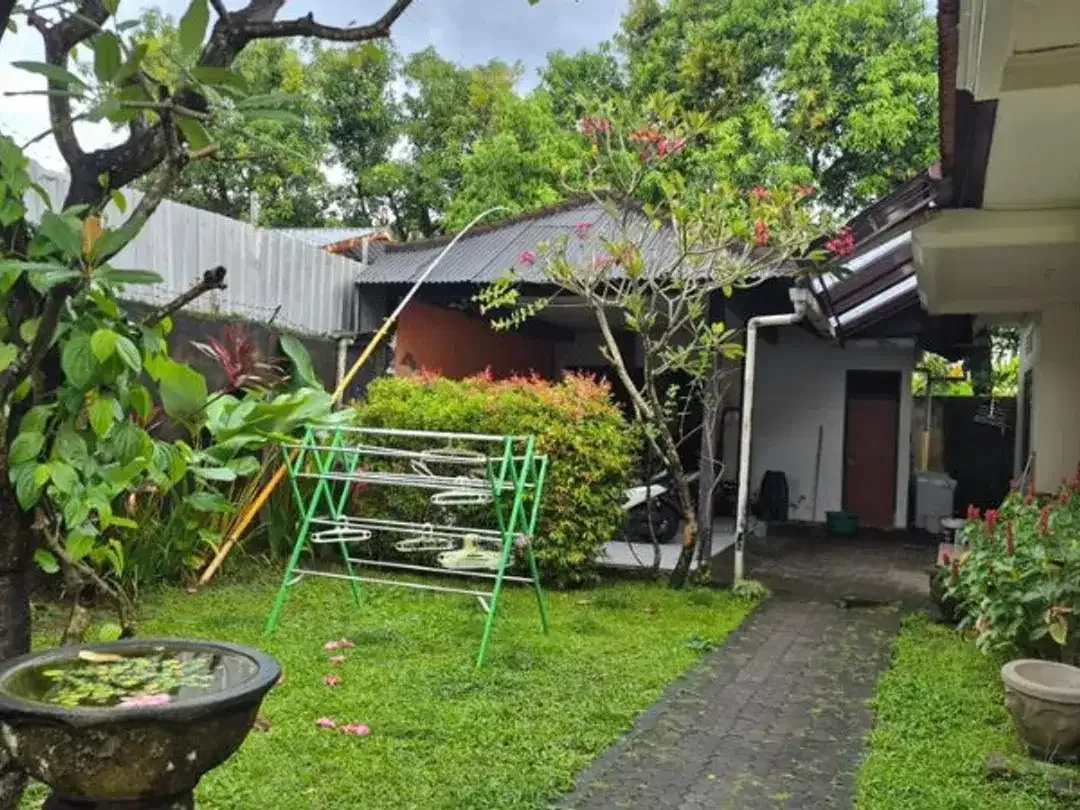 RUMAH STRATEGIS PUSAT KOTA DI BULUH INDAH GATOT SUBROTO BARAT DENPASAR - Image 4 of 10