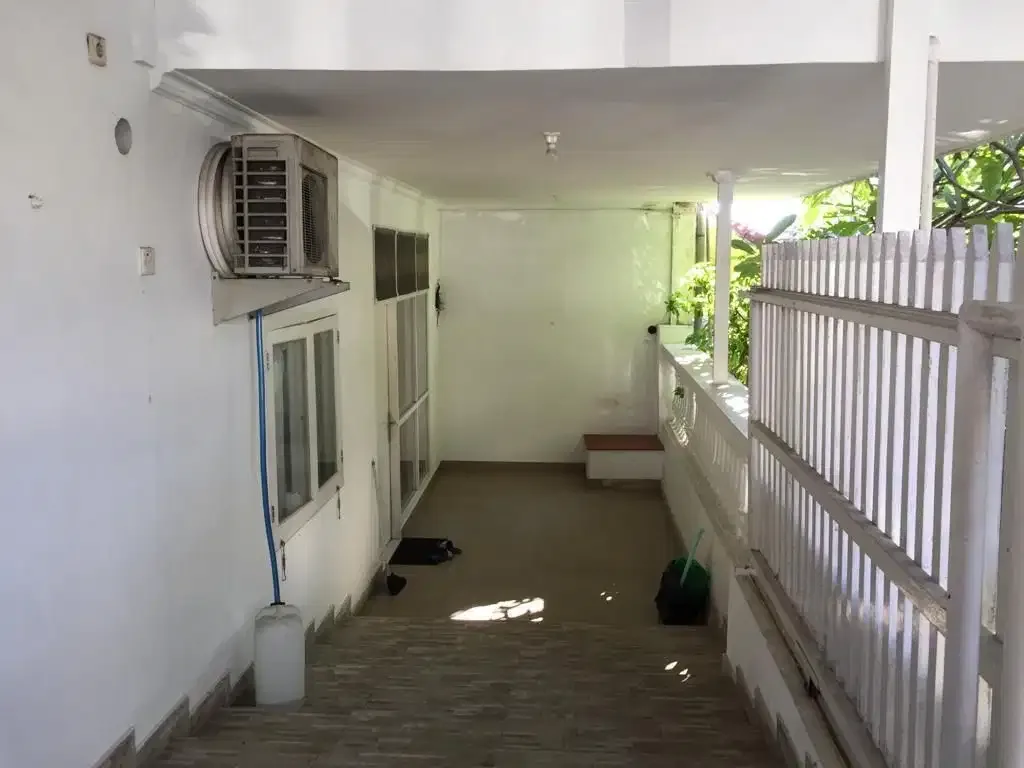 Rumah Strategis Kawasan PREMIUM Jl Siligita Nusa Dua - Image 3 of 10
