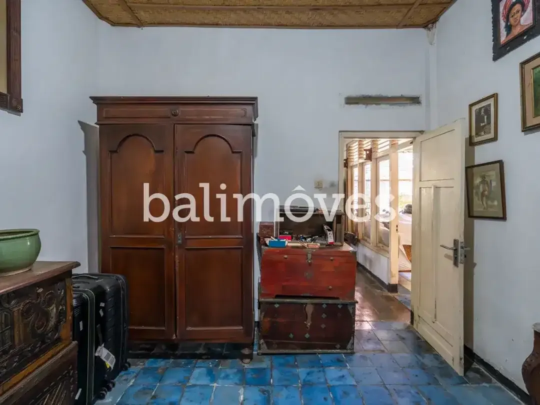 Kesempatan Investasi Menarik dengan 5 Kamar Tidur di Pusat Wisata Sanur - Image 7 of 10