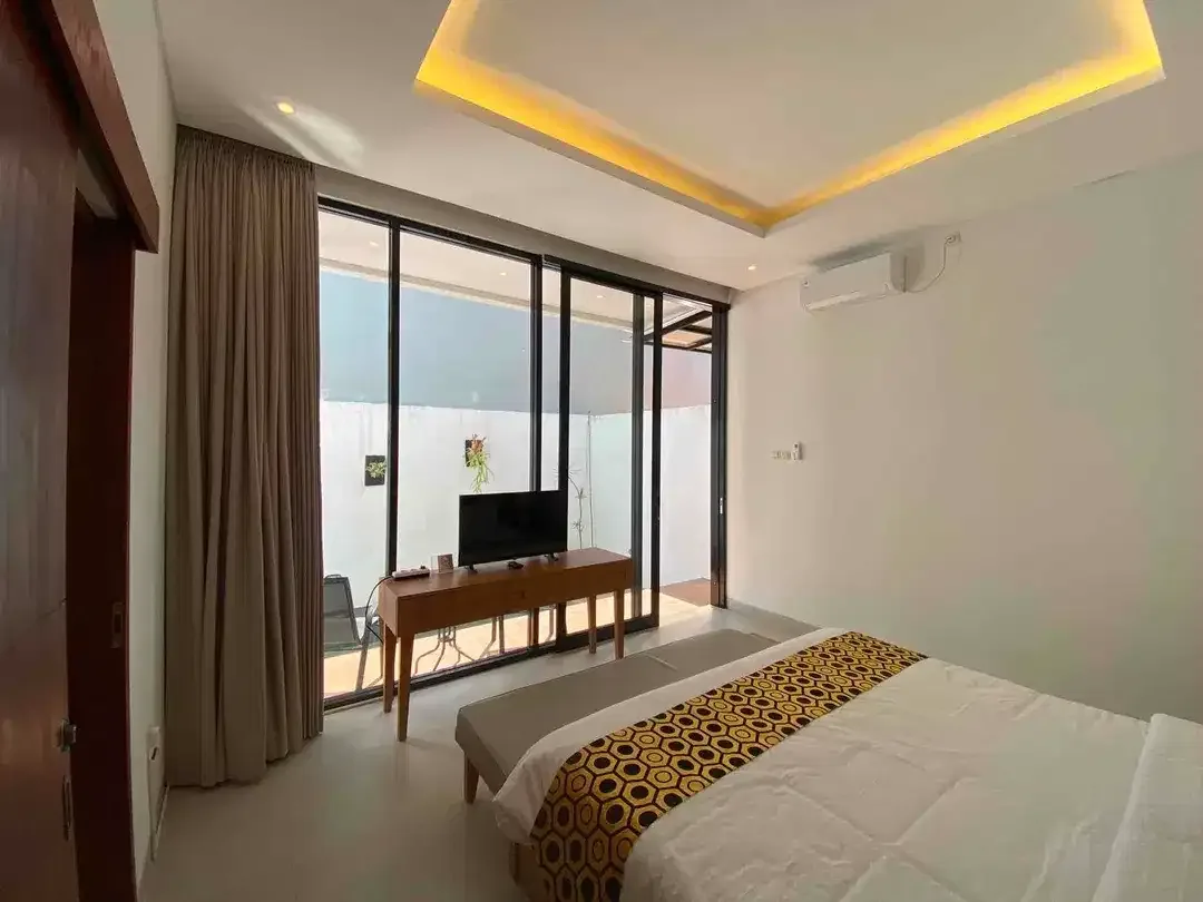 VILLA BARU FULLY FURNISHED DIJUAL DI NUSA DUA - Image 9 of 10