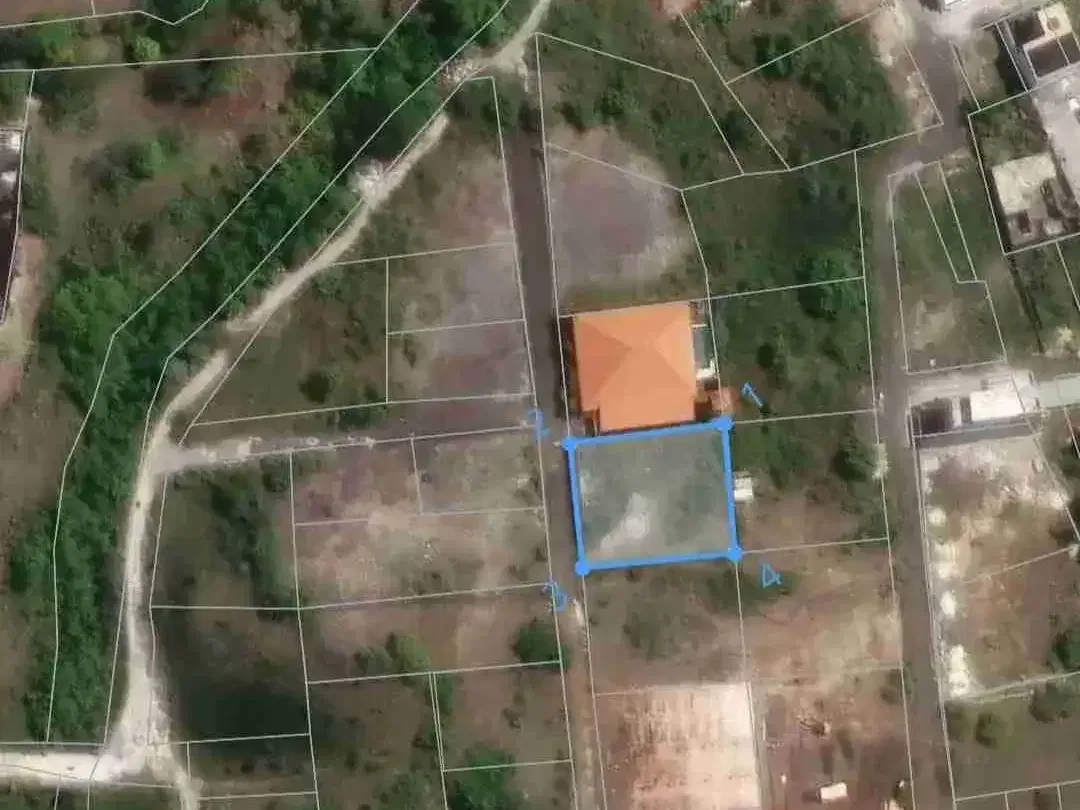 DIJUAL TANAH Jln. GONG CENDANA NUANSA UDAYANA BARAT TAMAN GRIYA ATAS - Image 6 of 6