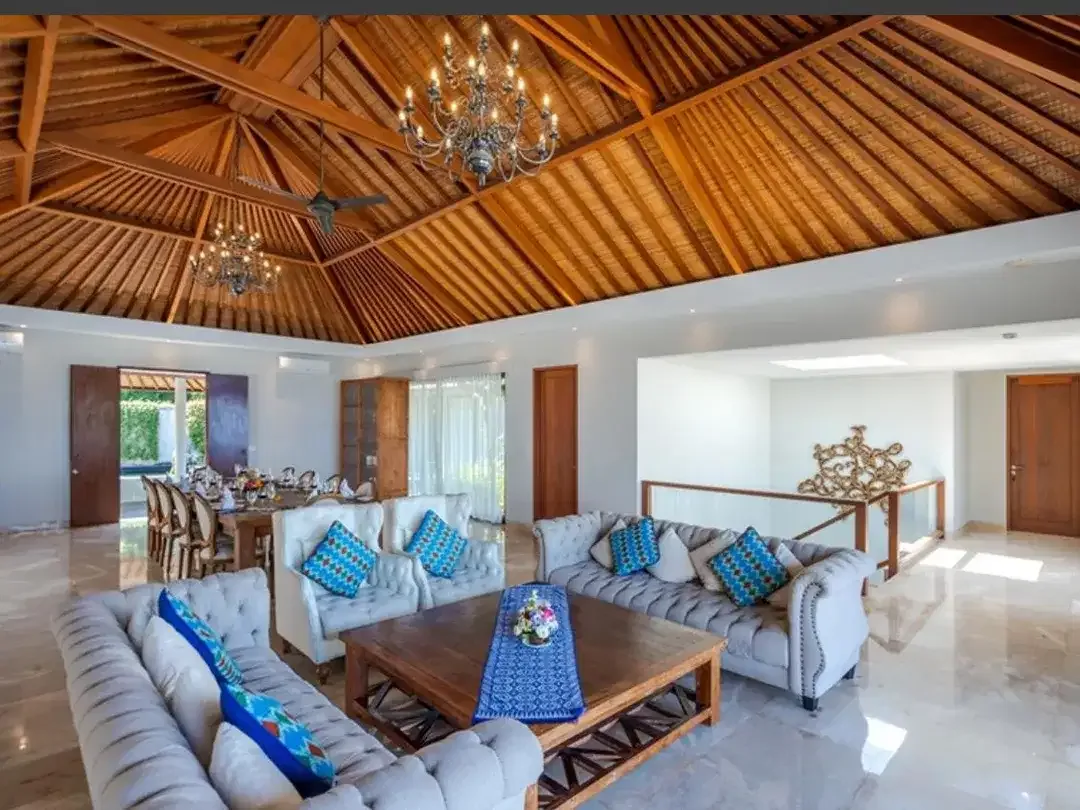 Luxury Cliff Front Villa – Pandawa Beach, Nusa Dua - Image 3 of 10
