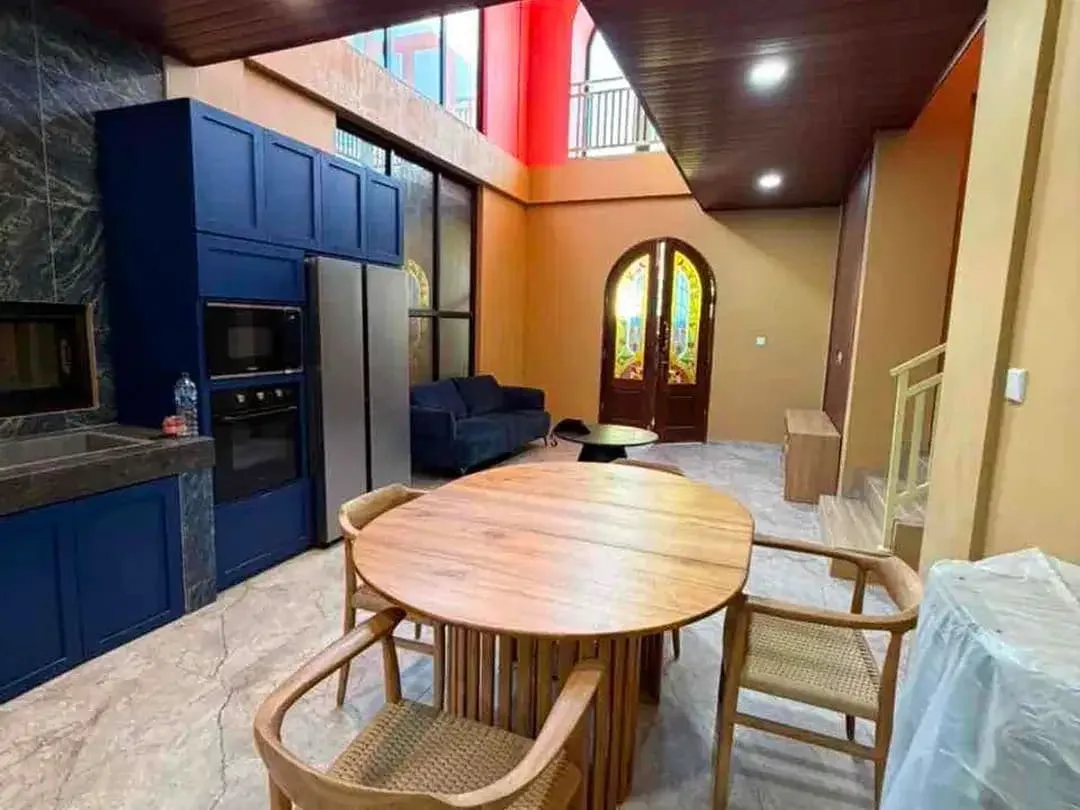 DISEWAKAN VILLA 3BR LOKASI STRATEGIS DI PURI GADING ULUWATU - Image 2 of 10