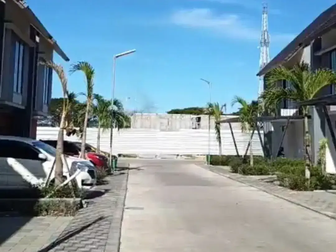 Modern House For Rent In Denpasar Only 3 Minutes To Toll Road - Image 4 of 10