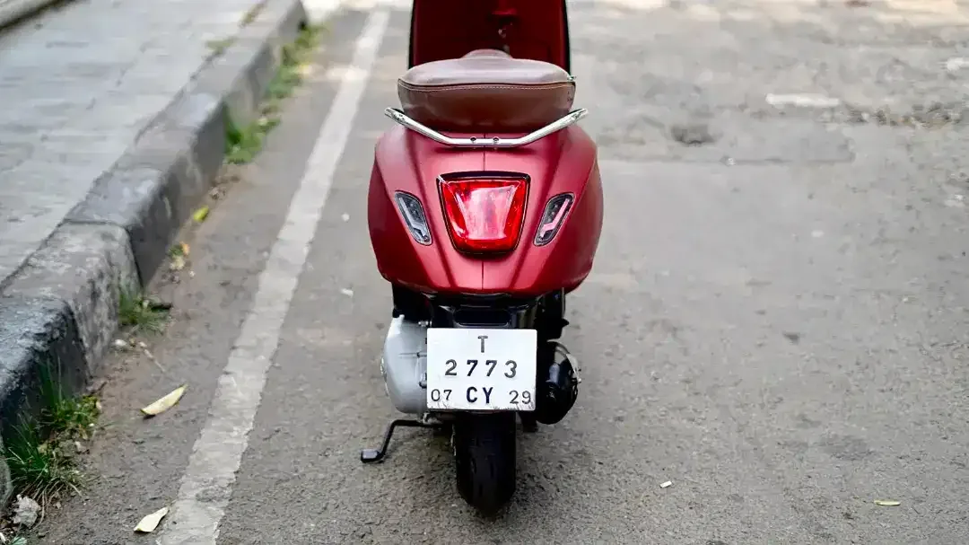 VESPA SPRINT 150 IGET 2017 MERAH MODIF - TERMURAH SEINDONESIA - Image 7 of 8