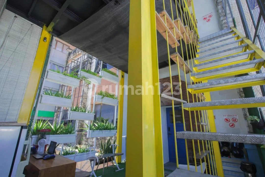 Ruko 3 Lantai Bekas Hotel Capsule Siap Operasional - Image 4 of 4