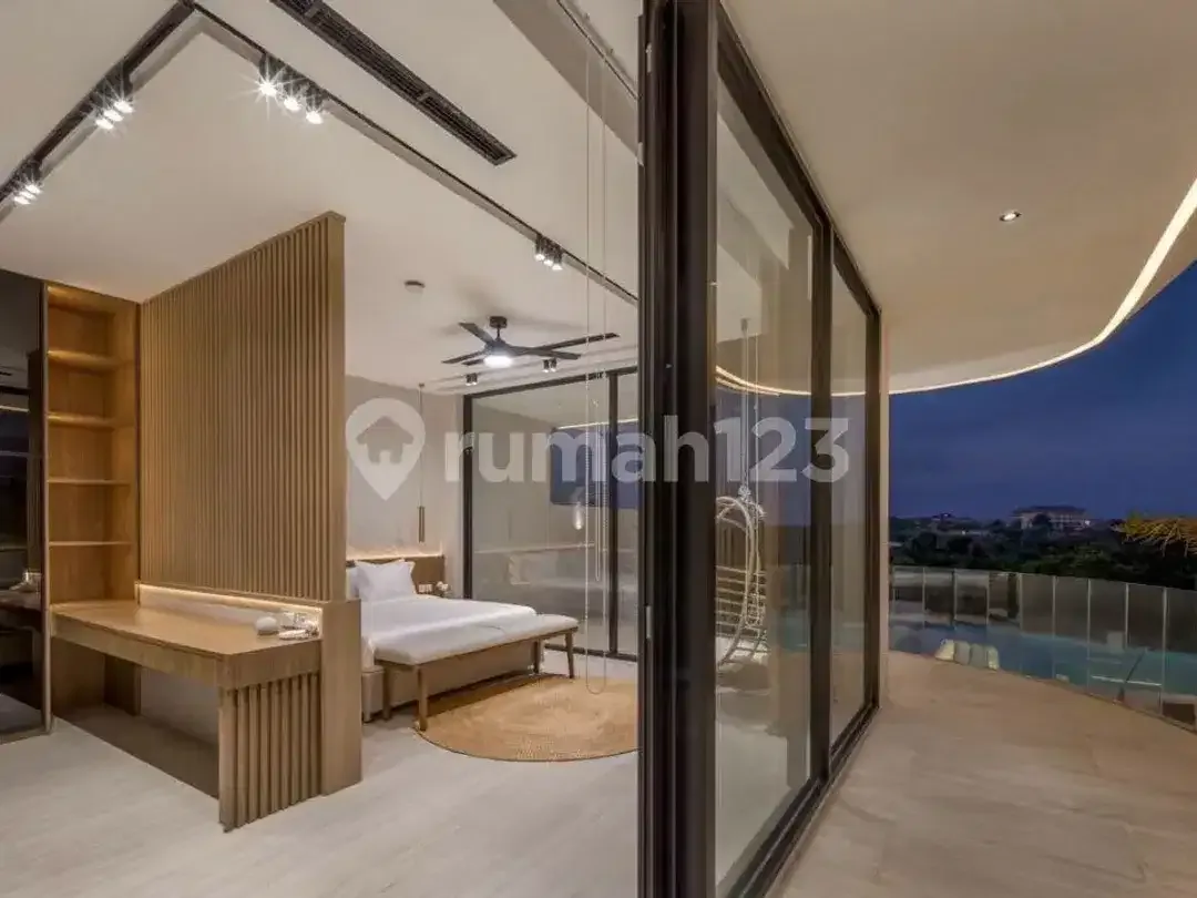 For Sale Luxury Villa With Ocean And Sunset View At Pecatu - Image 10 of 10