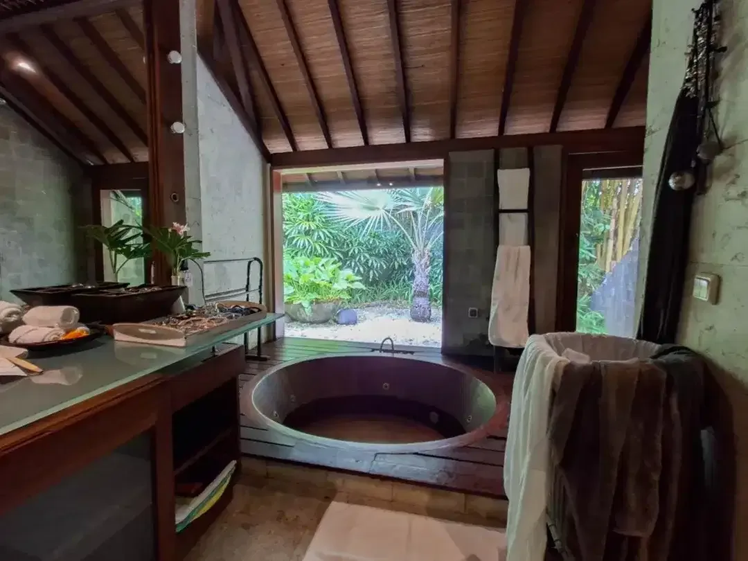 Private Freehold Villa Complex For Sale in a Peaceful Area of Umalas - Image 6 of 10